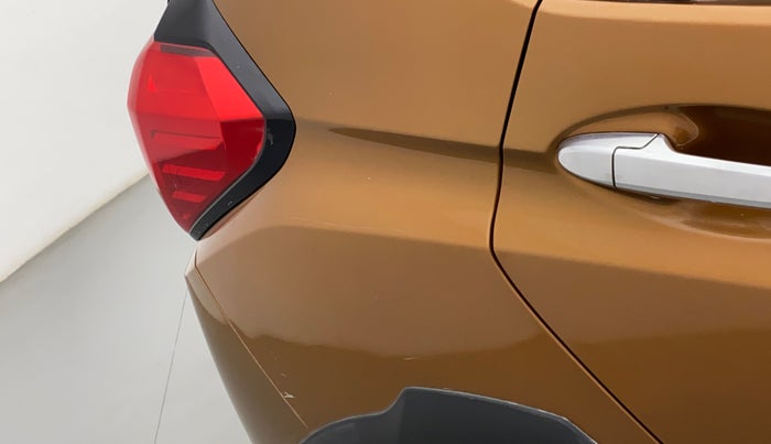 2017 Honda WR-V 1.2L I-VTEC VX MT, Petrol, Manual, 14,827 km, Right quarter panel - Minor scratches