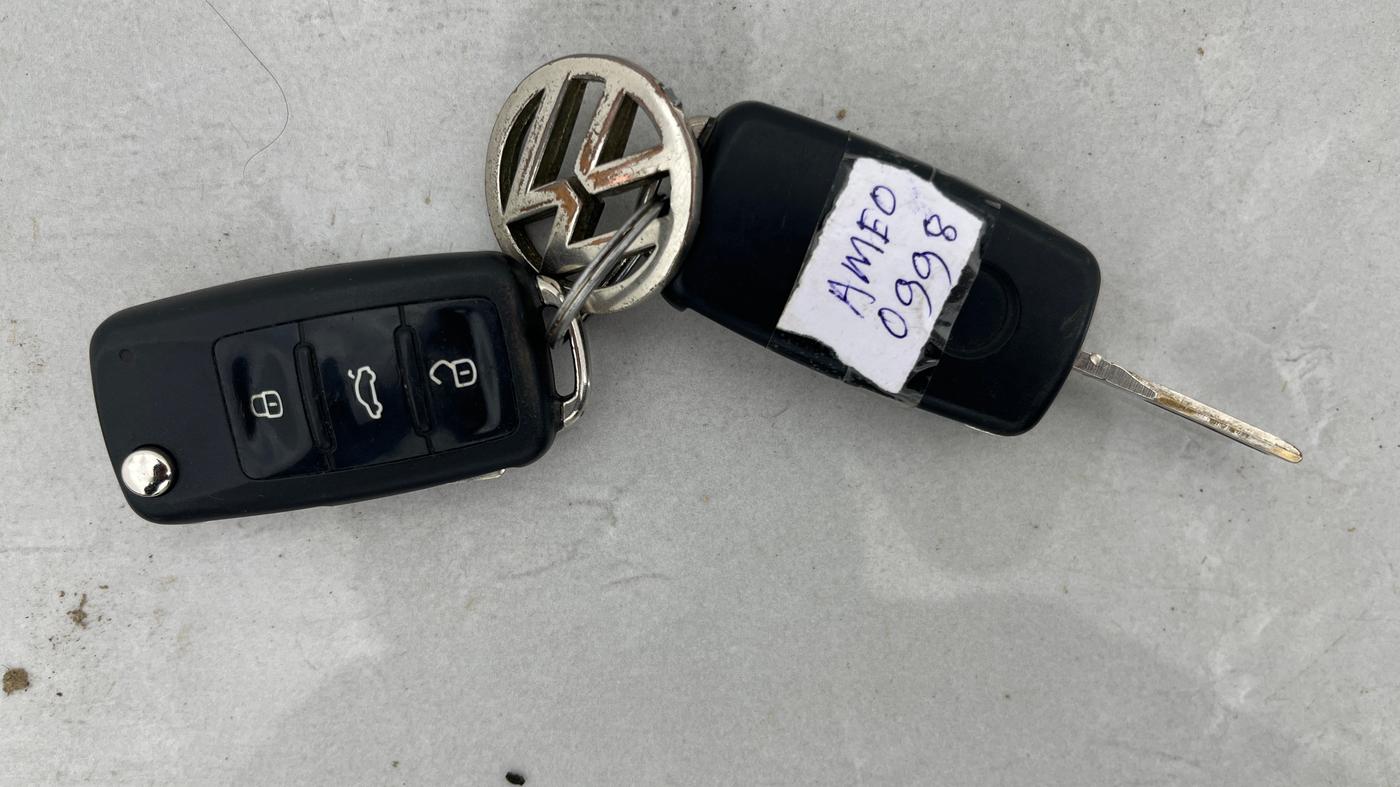 2018 Volkswagen Ameo HIGHLINE PLUS 1.5L AT 16 ALLOY, Diesel, Automatic, 69,838 km, Key Close Up
