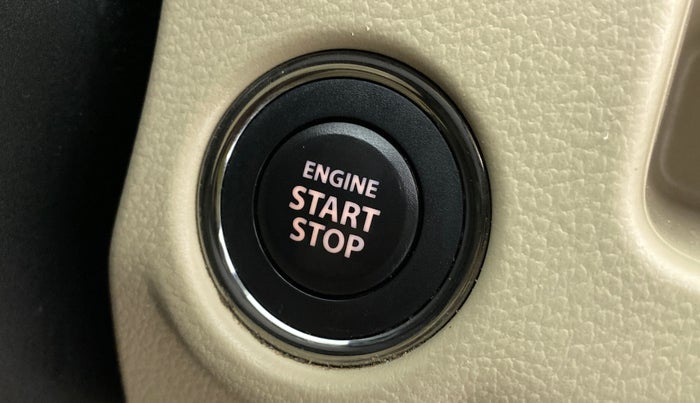 2017 Maruti Ciaz ALPHA 1.4 VVT AMT, Petrol, Automatic, 80,667 km, Keyless Start/ Stop Button