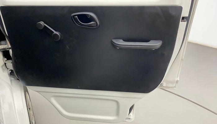 2018 Maruti Eeco 5 STR WITH A/C+HTR, Petrol, Manual, 45,365 km, Driver Side Door Panels Control