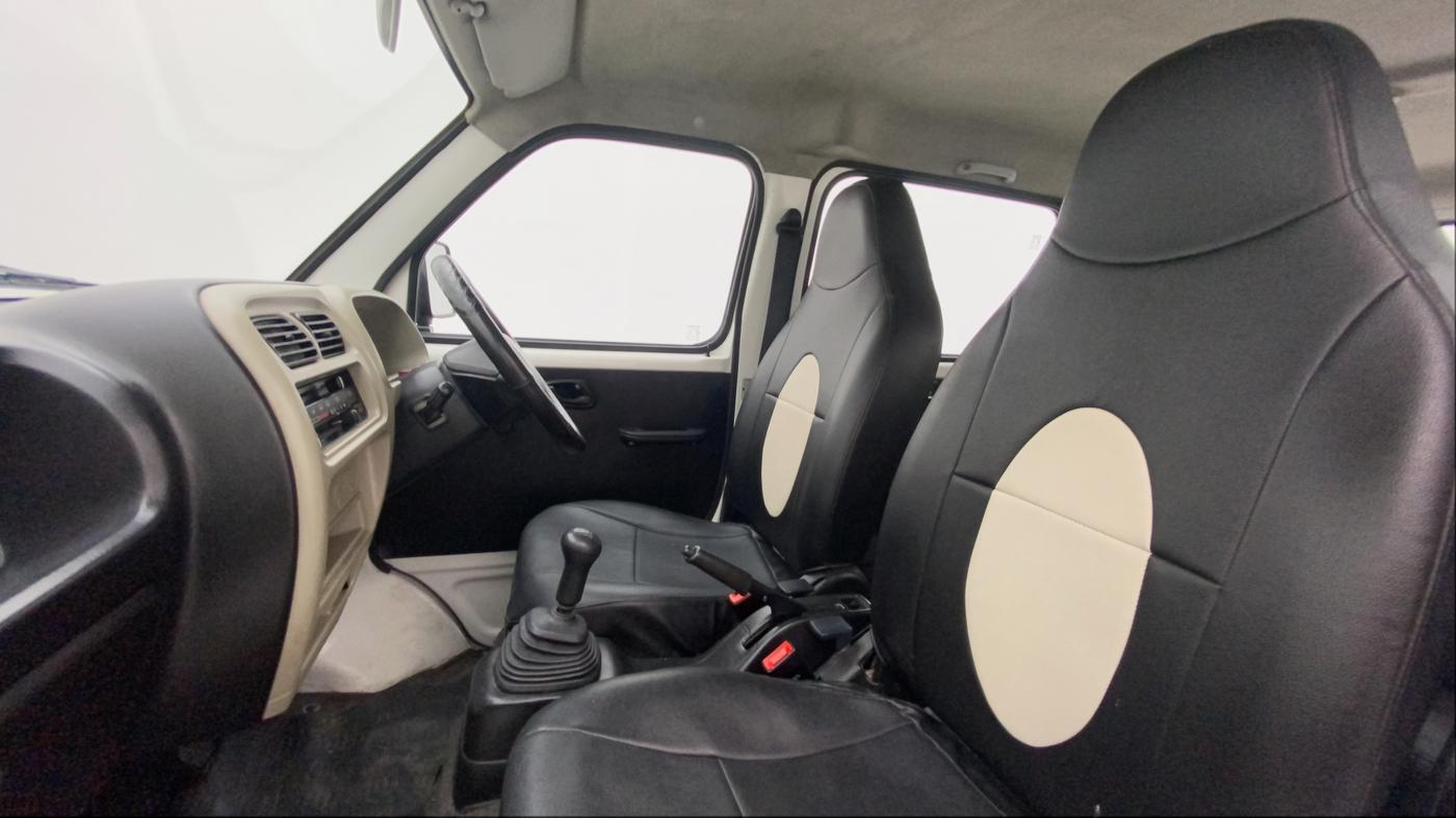 2018 Maruti Eeco 5 STR WITH A/C+HTR, Petrol, Manual, 45,365 km, Right Side Front Door Cabin