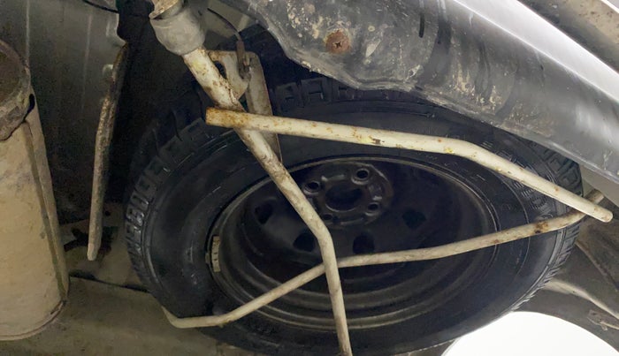 2018 Maruti Eeco 5 STR WITH A/C+HTR, Petrol, Manual, 45,365 km, Spare Tyre