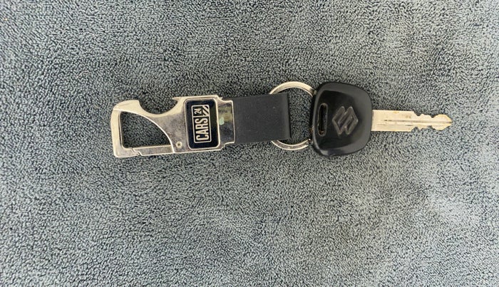 2018 Maruti Eeco 5 STR WITH A/C+HTR, Petrol, Manual, 45,365 km, Key Close Up