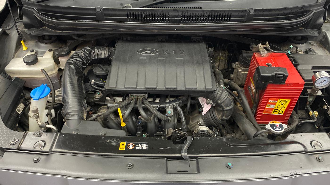 2022 Hyundai AURA S 1.2 CNG, CNG, Manual, 1,36,580 km, Engine View
