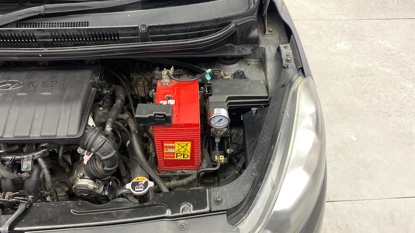 2022 Hyundai AURA S 1.2 CNG, CNG, Manual, 1,36,580 km, Engine View - Left