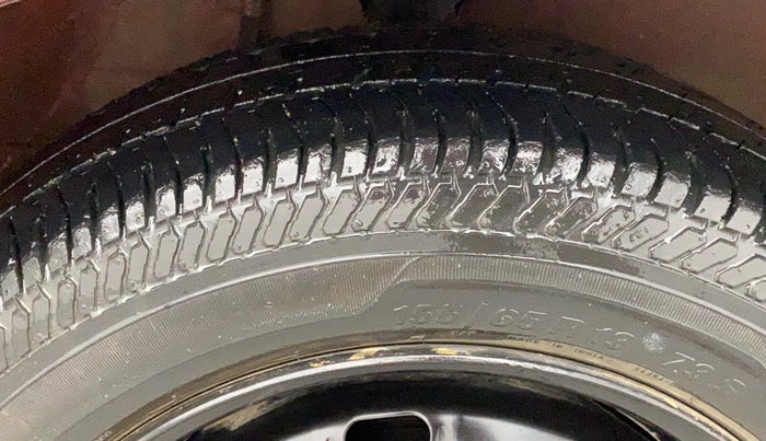 2012 Maruti Alto K10 VXI P, Petrol, Manual, 49,977 km, Right Front Tyre Tread
