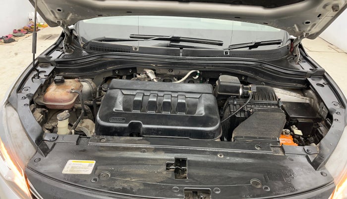 2022 Mahindra XUV700 AX 5 D AT 7 STR, Diesel, Automatic, 65,725 km, Engine View