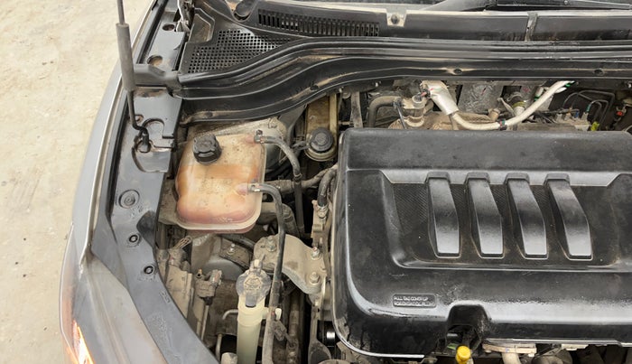 2022 Mahindra XUV700 AX 5 D AT 7 STR, Diesel, Automatic, 65,725 km, Engine View - Right