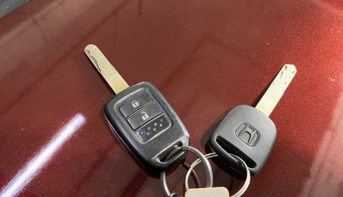 2017 Honda WR-V 1.5L I-DTEC S MT, Diesel, Manual, 84,270 km, Key Close Up