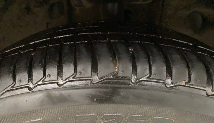 2023 Tata Tiago XZ PLUS PETROL, Petrol, Manual, 25,413 km, Right Front Tyre Tread