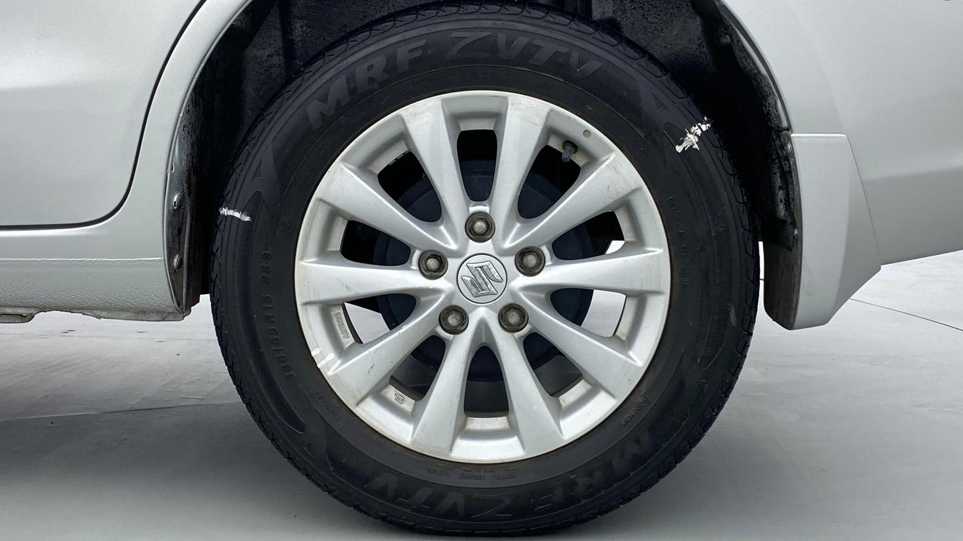 2014 Maruti Ertiga ZXI, Petrol, Manual, 13,249 km, Left Rear Wheel