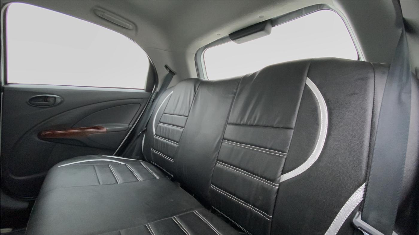 2012 Toyota Etios Liva GD, Diesel, Manual, 94,952 km, Right Side Rear Door Cabin