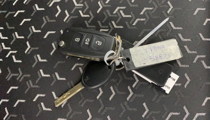 2023 Tata Tiago XZA PLUS PETROL, Petrol, Automatic, 13,554 km, Key Close Up