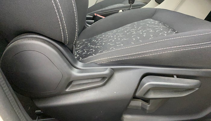 2023 Tata Tiago XZA PLUS PETROL, Petrol, Automatic, 13,554 km, Driver Side Adjustment Panel