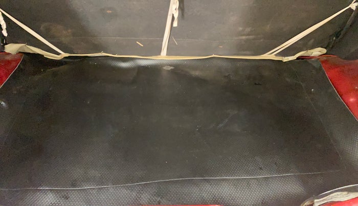 2016 Hyundai Eon SPORTZ, Petrol, Manual, 44,154 km, Boot Inside