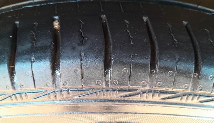 2018 Maruti Ciaz DELTA 1.4 MT PETROL, Petrol, Manual, 77,648 km, Right Front Tyre Tread