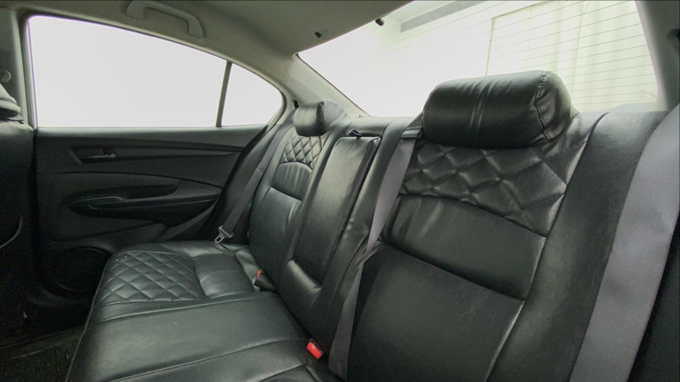 2013 Honda City 1.5L I-VTEC CORPORATE MT, Petrol, Manual, 69,371 km, Right Side Rear Door Cabin