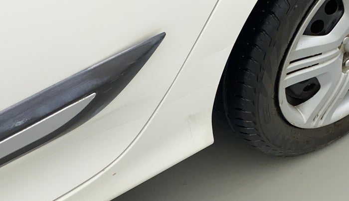 2013 Honda City 1.5L I-VTEC CORPORATE MT, Petrol, Manual, 69,371 km, Left running board - Slightly dented