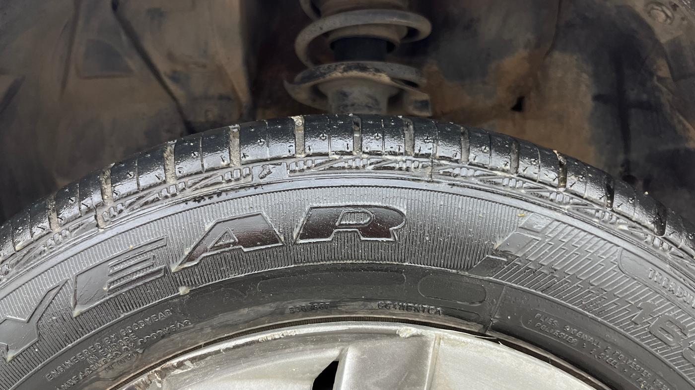 2019 Datsun Go Plus A(O), Petrol, Manual, 38,014 km, Left Front Tyre Tread