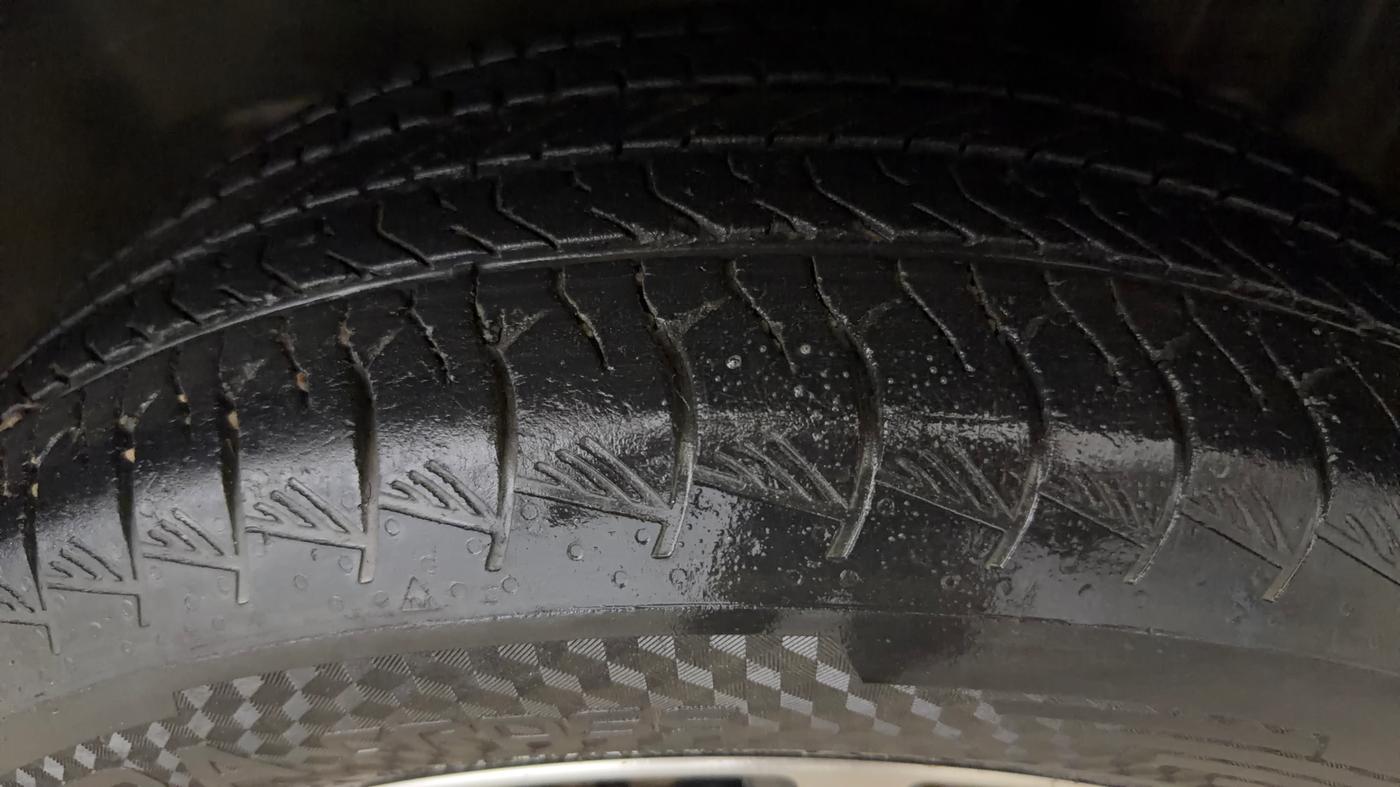 2023 Toyota URBAN CRUISER HYRYDER  G NEO DRIVE E-CNG , CNG, Manual, 75,739 km, Left Rear Tyre Tread