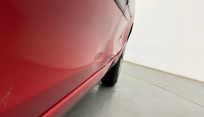 2016 Maruti Swift VXI, Petrol, Manual, 21,536 km, Front passenger door - Slightly dented