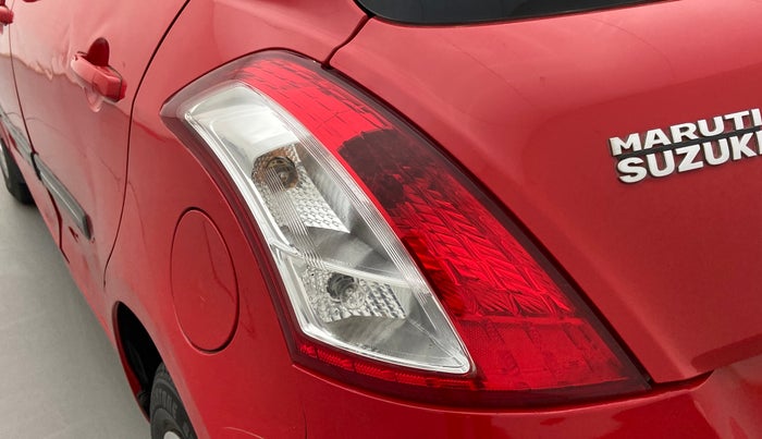 2016 Maruti Swift VXI, Petrol, Manual, 21,536 km, Left tail light - Reverse gear light not functional