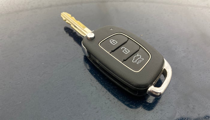 2022 Hyundai GRAND I10 NIOS SPORTZ 1.2 KAPPA VTVT CNG, CNG, Manual, 76,343 km, Key Close Up