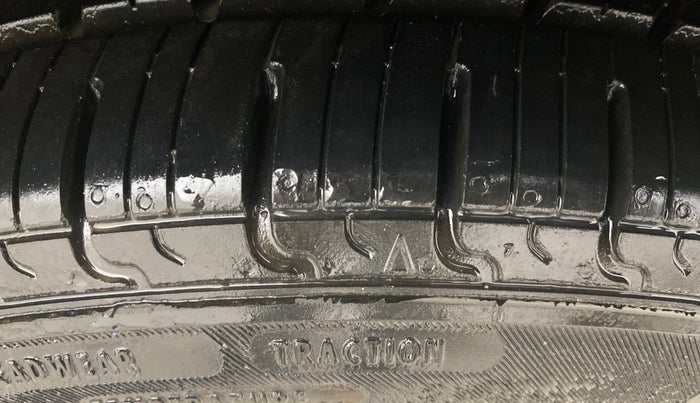 2022 Hyundai GRAND I10 NIOS SPORTZ 1.2 KAPPA VTVT CNG, CNG, Manual, 76,343 km, Right Front Tyre Tread