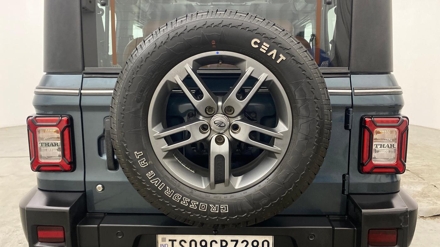 2022 Mahindra Thar LX HT PETROL 4WD MT, Petrol, Manual, 46,164 km, Spare Tyre