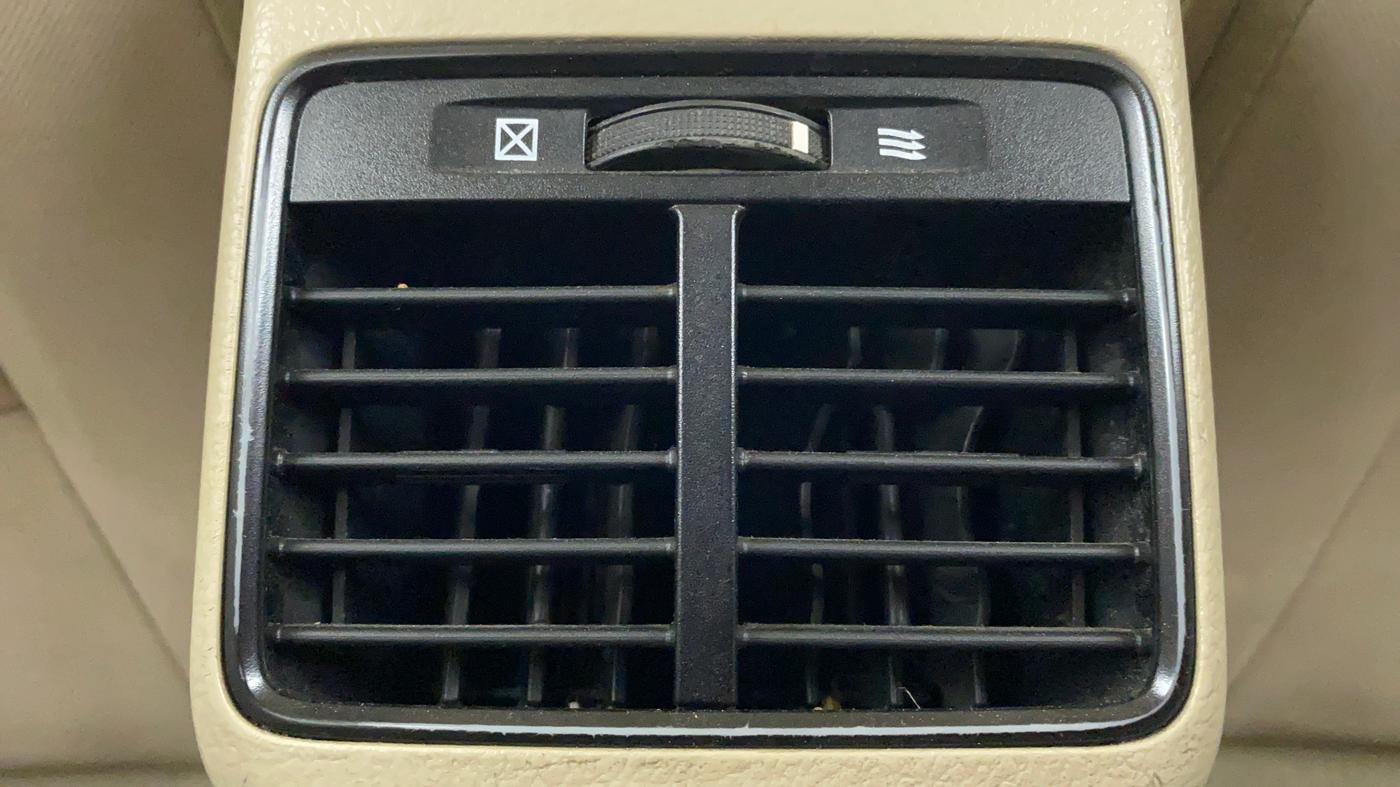 2016 Maruti Ciaz VDI+ SHVS, Diesel, Manual, 78,030 km, Rear AC Vents