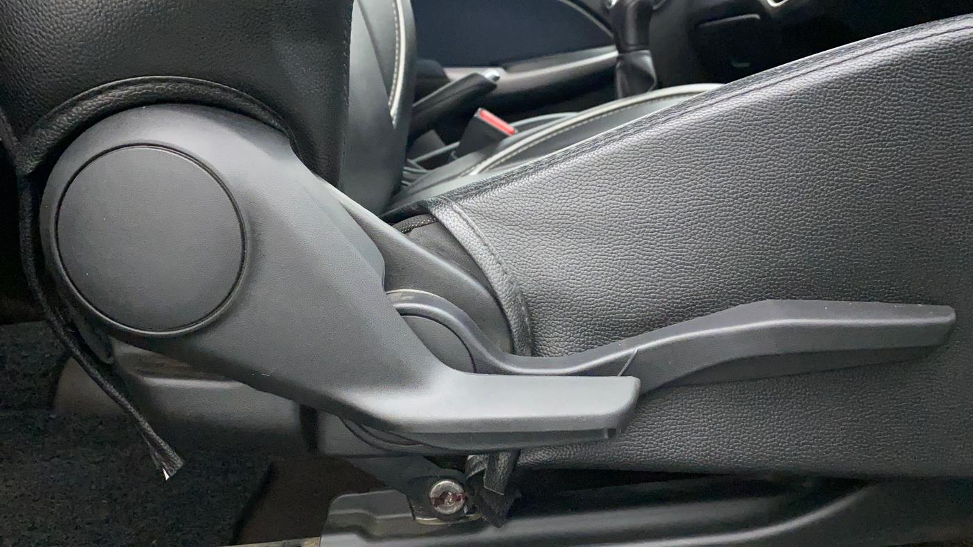 2021 Maruti Baleno ZETA PETROL 1.2, Petrol, Manual, 34,377 km, Driver Side Adjustment Panel