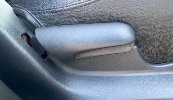 2020 Maruti S Cross DELTA 1.5, Petrol, Manual, 11,656 km, Driver Side Adjustment Panel