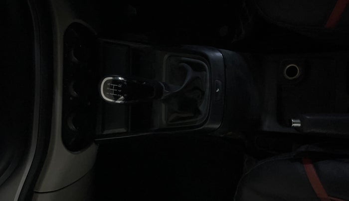 2021 Tata ALTROZ XE PETROL, Petrol, Manual, 70,238 km, Gear Lever