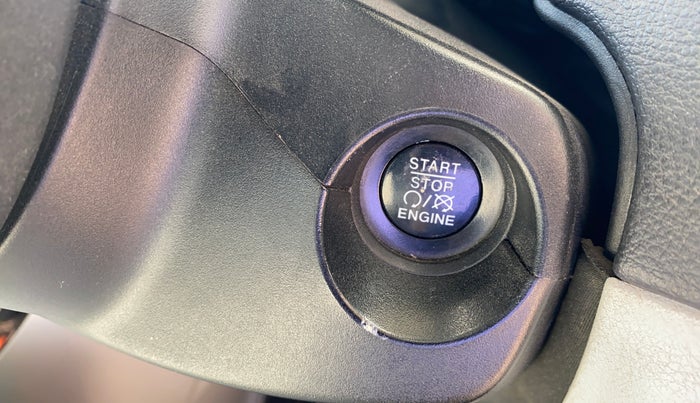 2017 Jeep Compass LIMITED 1.4 PETROL AT, Petrol, Automatic, 73,279 km, Keyless Start/ Stop Button