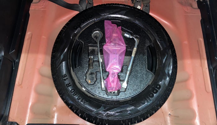 2018 Maruti Vitara Brezza ZDI AMT, Diesel, Automatic, 70,878 km, Spare Tyre