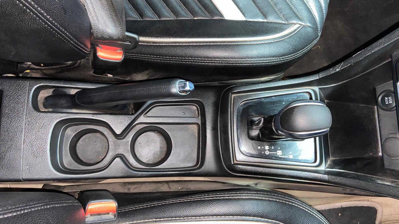 2018 Maruti Vitara Brezza ZDI AMT, Diesel, Automatic, 70,878 km, Gear Lever