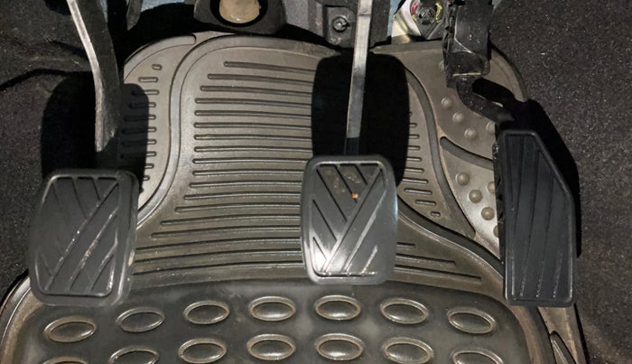 2022 Maruti New Wagon-R LXI CNG 1.0, CNG, Manual, 53,783 km, Pedals