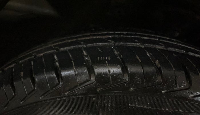 2022 Maruti New Wagon-R LXI CNG 1.0, CNG, Manual, 53,783 km, Right Front Tyre Tread