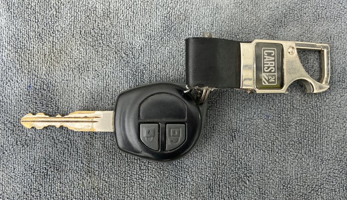 2013 Maruti Swift ZDI, Diesel, Manual, 83,725 km, Key Close Up