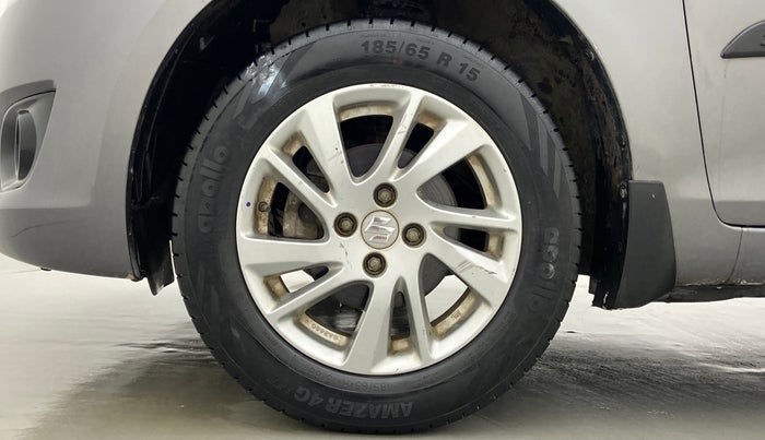 2013 Maruti Swift ZDI, Diesel, Manual, 83,725 km, Left Front Wheel