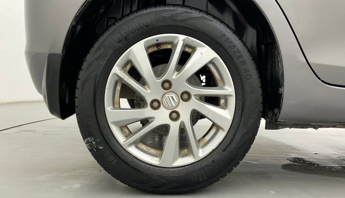 2013 Maruti Swift ZDI, Diesel, Manual, 83,725 km, Right Rear Wheel