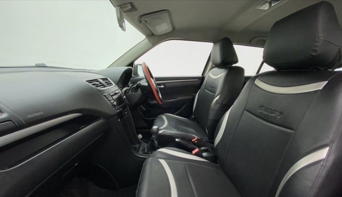 2013 Maruti Swift ZDI, Diesel, Manual, 83,725 km, Right Side Front Door Cabin