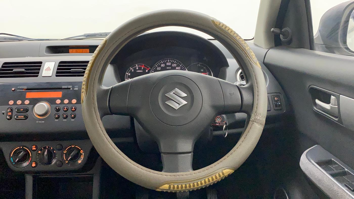 2011 Maruti Swift Dzire VXI, Petrol, Manual, 60,331 km, Steering Wheel Close Up