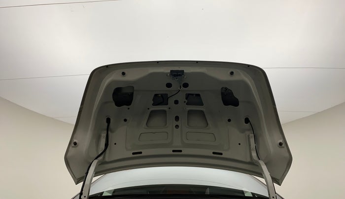 2011 Maruti Swift Dzire VXI, Petrol, Manual, 60,331 km, Boot Door Open