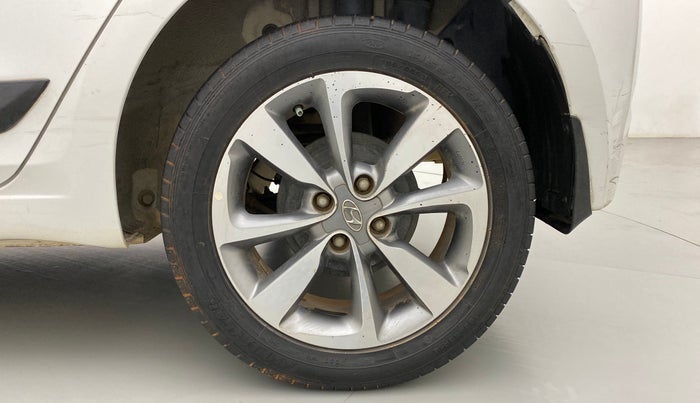 2017 Hyundai Elite i20 ASTA 1.2, Petrol, Manual, 29,591 km, Left Rear Wheel