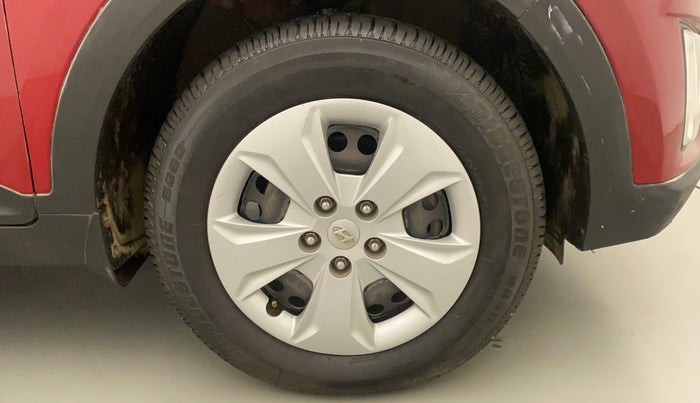 2017 Hyundai Creta E PLUS 1.6 PETROL, Petrol, Manual, 39,827 km, Right Front Wheel
