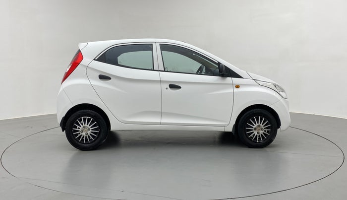 2015 Hyundai Eon ERA PLUS, Petrol, Manual, 50,751 km, Right Side View