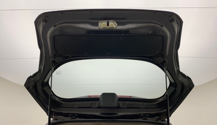 2015 Maruti Alto K10 VXI, Petrol, Manual, 76,702 km, Boot Door Open