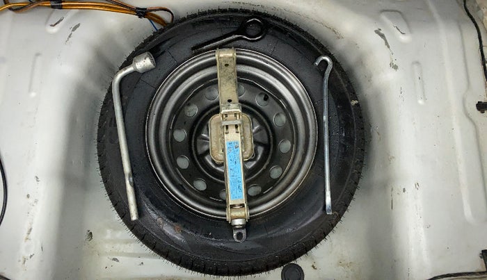 2017 Hyundai Eon ERA +, Petrol, Manual, 35,762 km, Spare Tyre