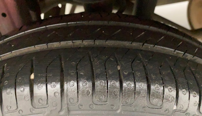 2015 Maruti Alto K10 VXI, Petrol, Manual, 67,181 km, Right Rear Tyre Tread